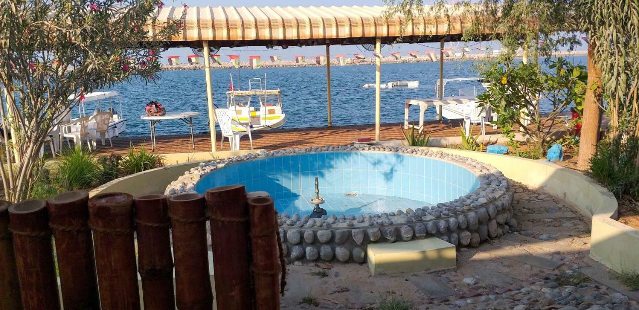 Divers Home Ras al-Khaimah Eksteriør billede